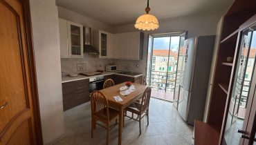 Via Santa Cecilia bivani più servizi