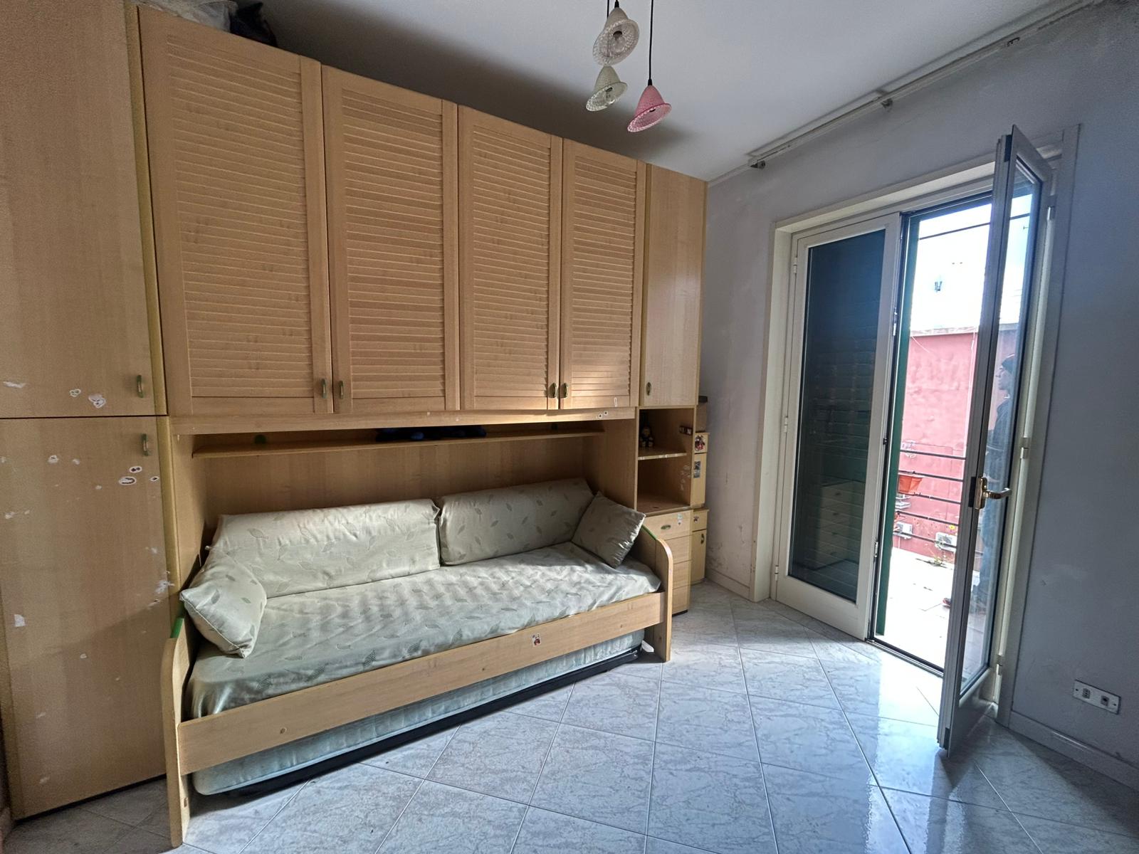 Via Santa Cecilia bivani più servizi