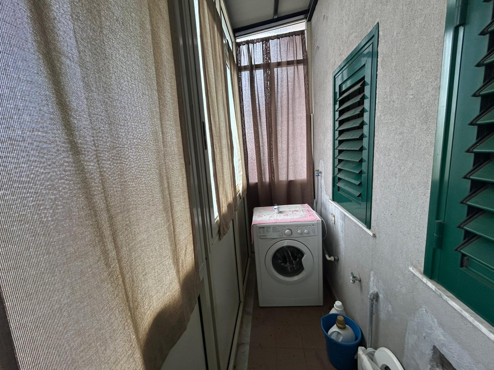 Via Santa Cecilia bivani