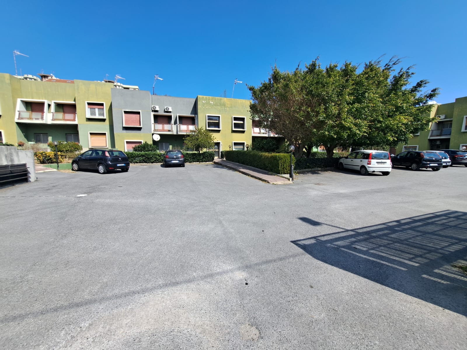 Zafferia 4 vani + doppi servizi + terrazzo #VO18099