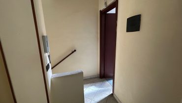 Viale Giostra trivani più servizi