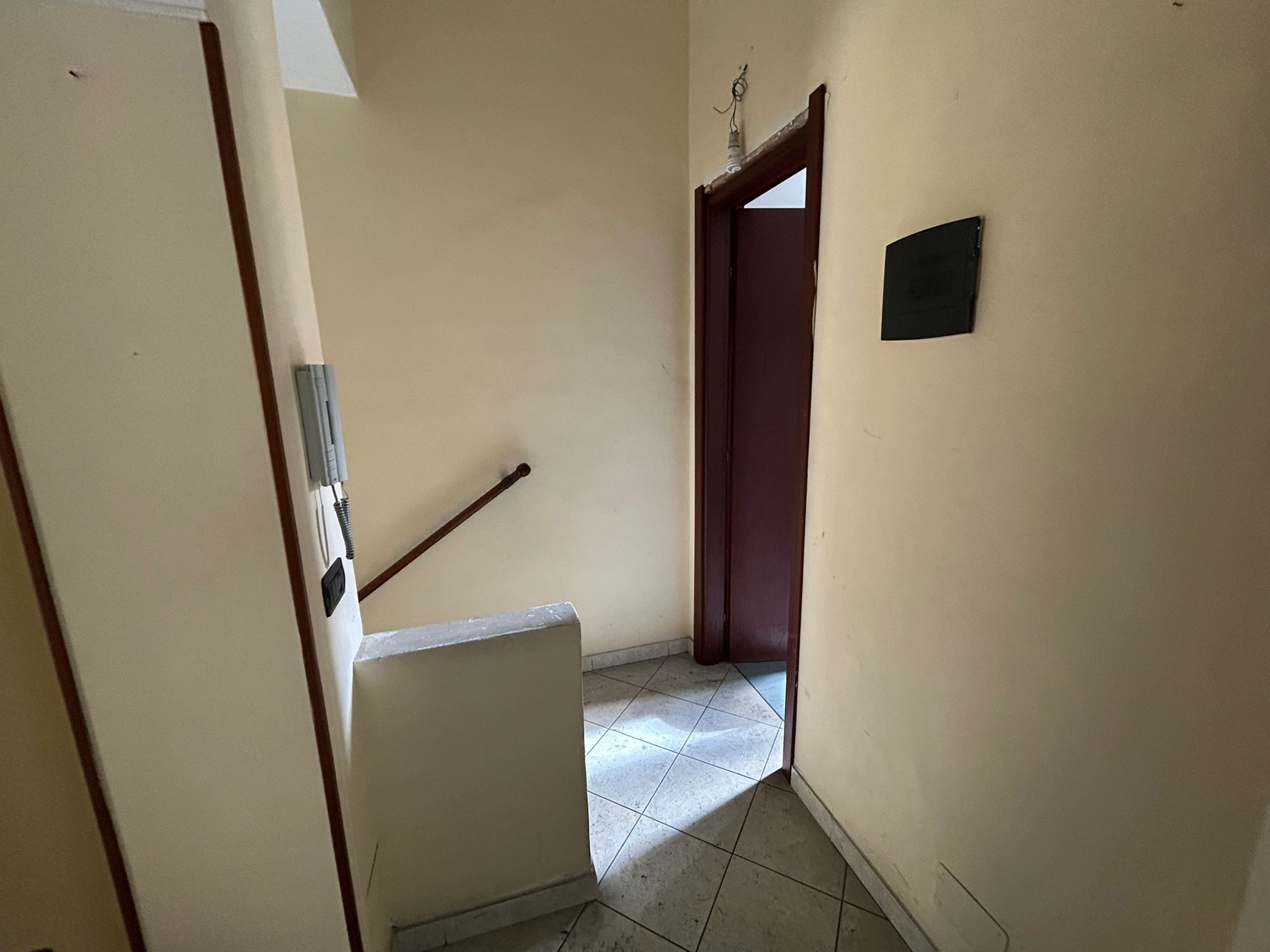 Viale Giostra trivani più servizi