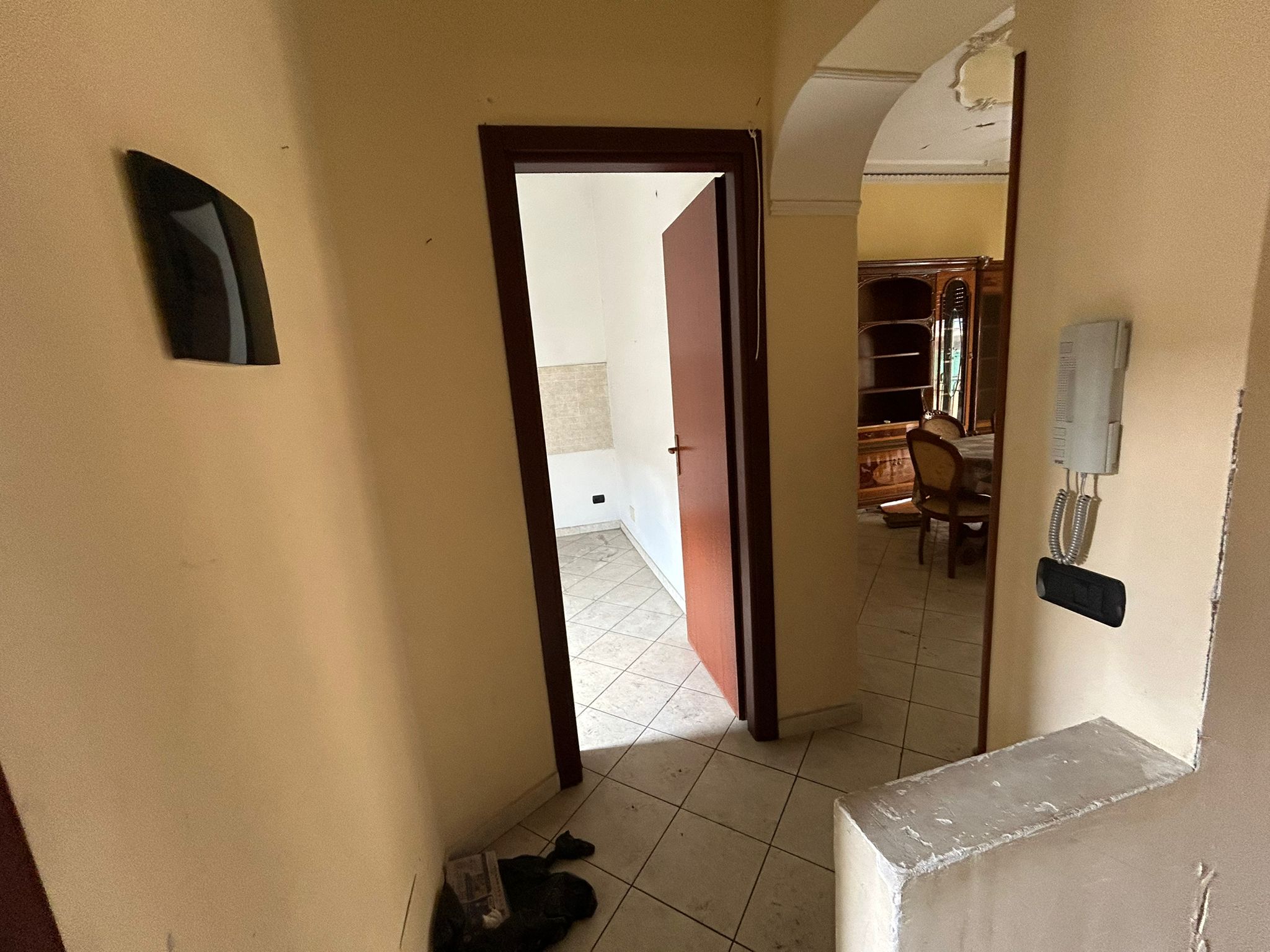 Viale Giostra trivani più servizi