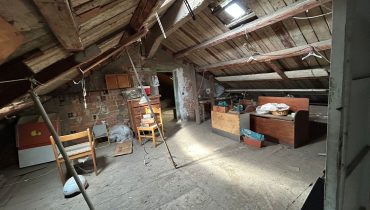 Viale Giostra trivani più servizi