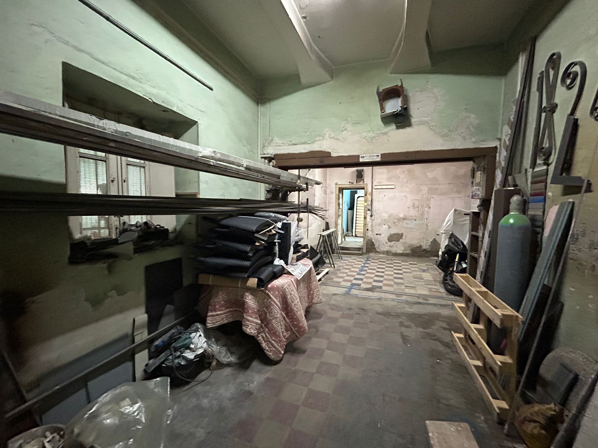 Pressi Svincolo Gazzi bivani