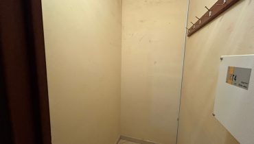 Pressi Svincolo Gazzi bivani più terrazzo a livello