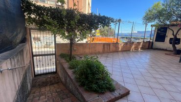 Viale della Libertà bivani più veranda