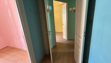 Pressi Piscina Comunale 3 vani più servizi