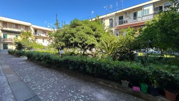 Pressi Piscina Comunale 3 vani più servizi