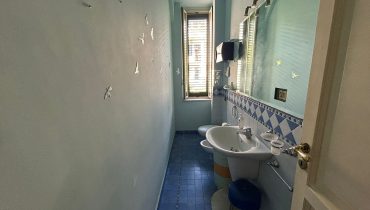 Pressi Piscina Comunale 3 vani più servizi