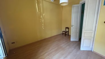 Pressi Piscina Comunale 3 vani più servizi