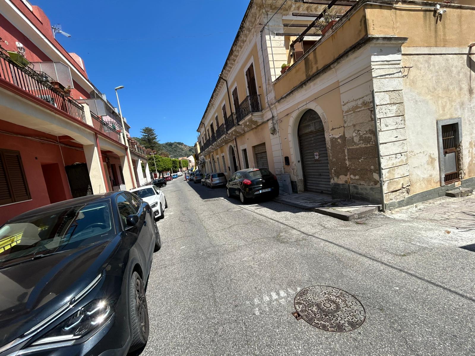 Giampilieri Marina indipendente bivani + terrazzo a livello