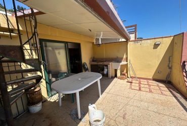 Giampilieri Marina indipendente bivani + terrazzo a livello #VO18171