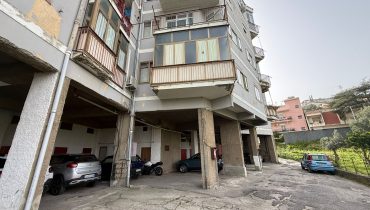 Pressi Svincolo Messina Centro trivani + posto auto e cantina