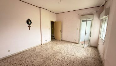 Pressi Svincolo Messina Centro trivani + posto auto e cantina