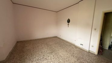 Pressi Svincolo Messina Centro trivani + posto auto e cantina