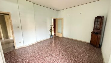 Pressi Svincolo Messina Centro trivani + posto auto e cantina