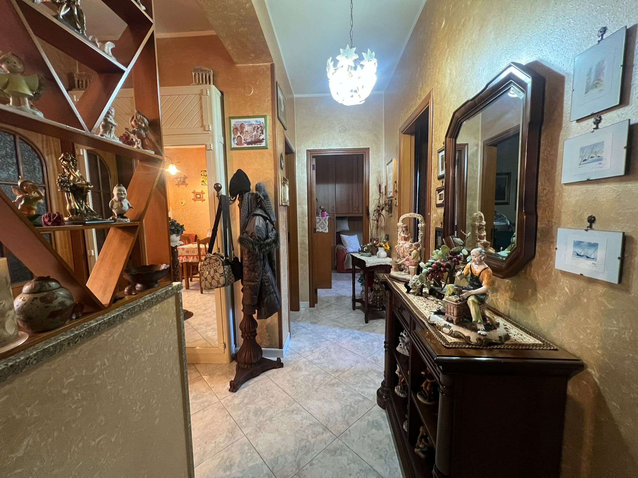 Contesse 4 vani più servizi