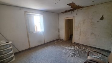 Camaro Superiore indipendente 5 vani più servizi
