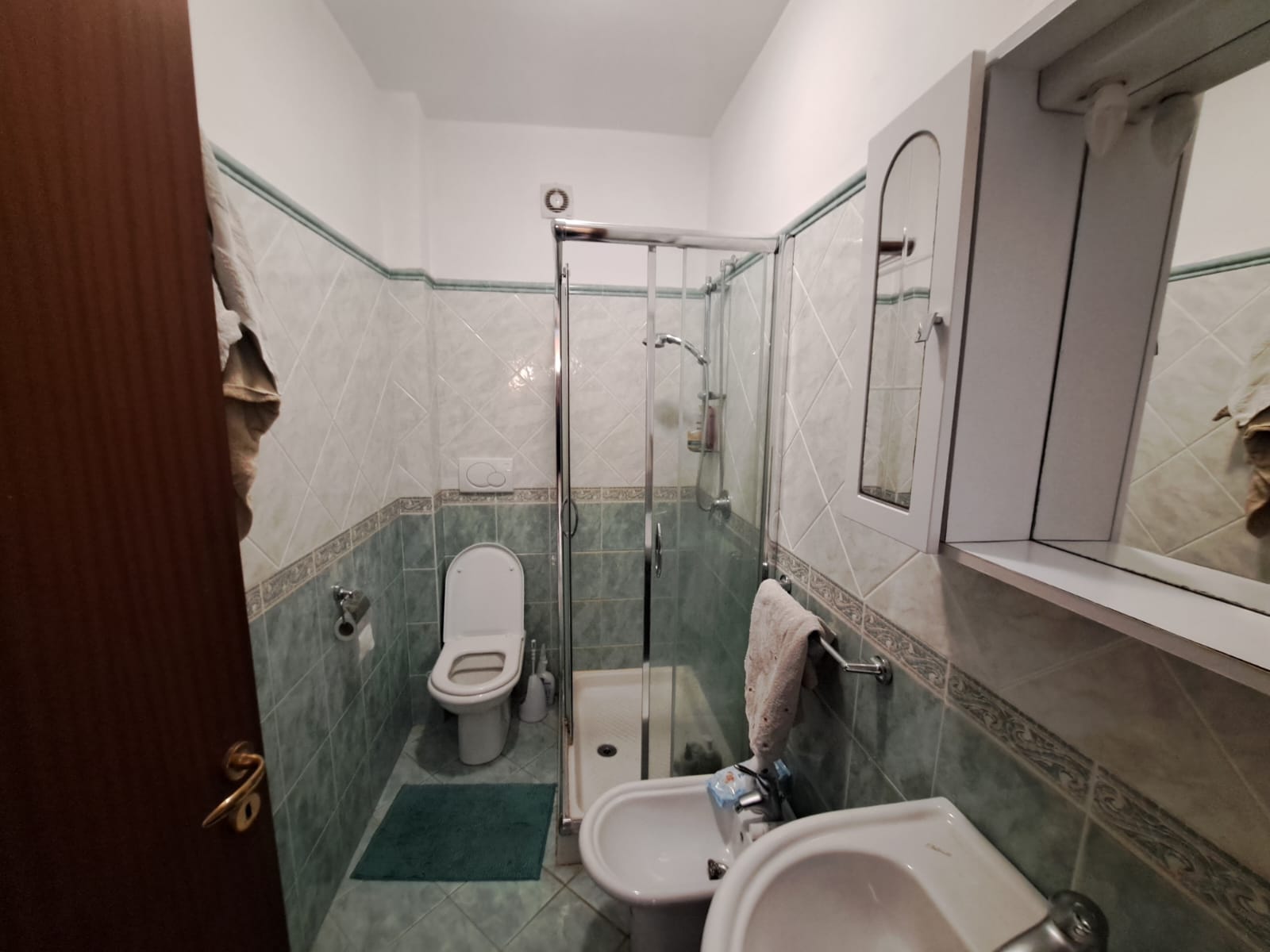 Panoramica rifinito 4 vani + doppi servizi