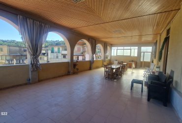 Viale Giostra indipendente 4 vani + veranda #VO18233