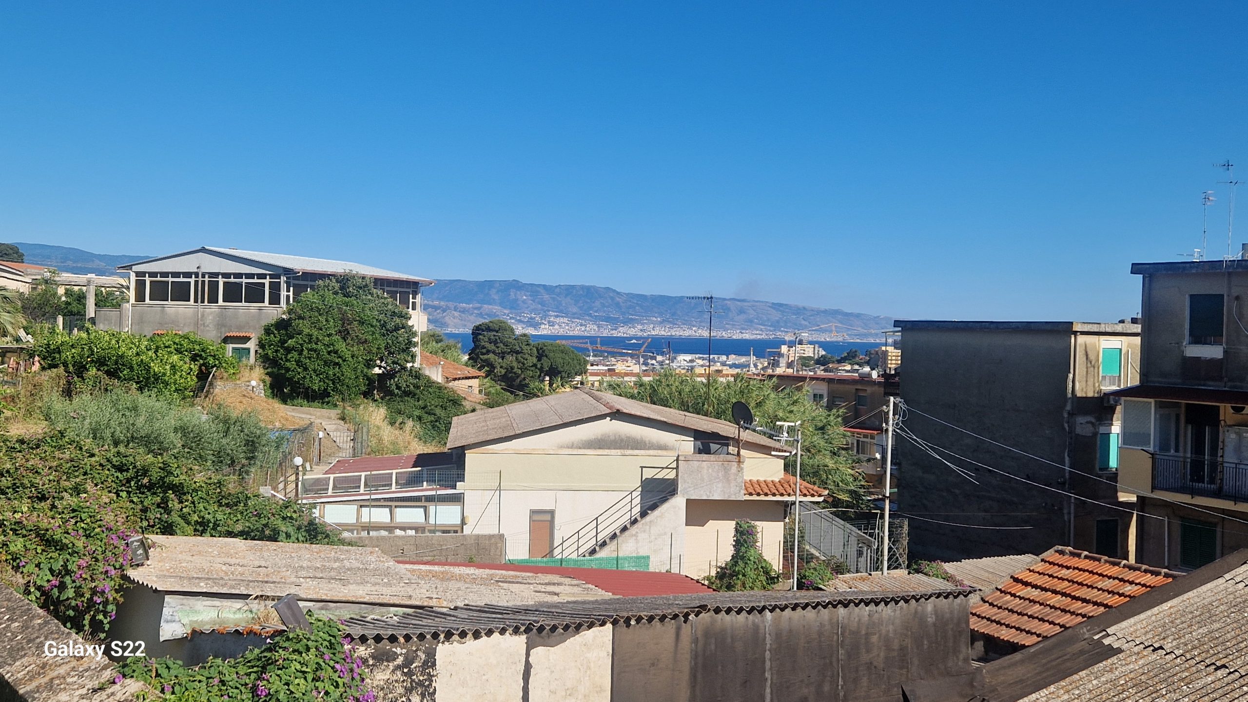 Viale Giostra indipendente 4 vani + veranda
