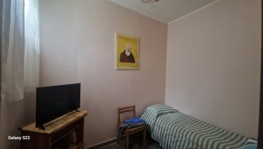 Viale Giostra indipendente 4 vani + veranda