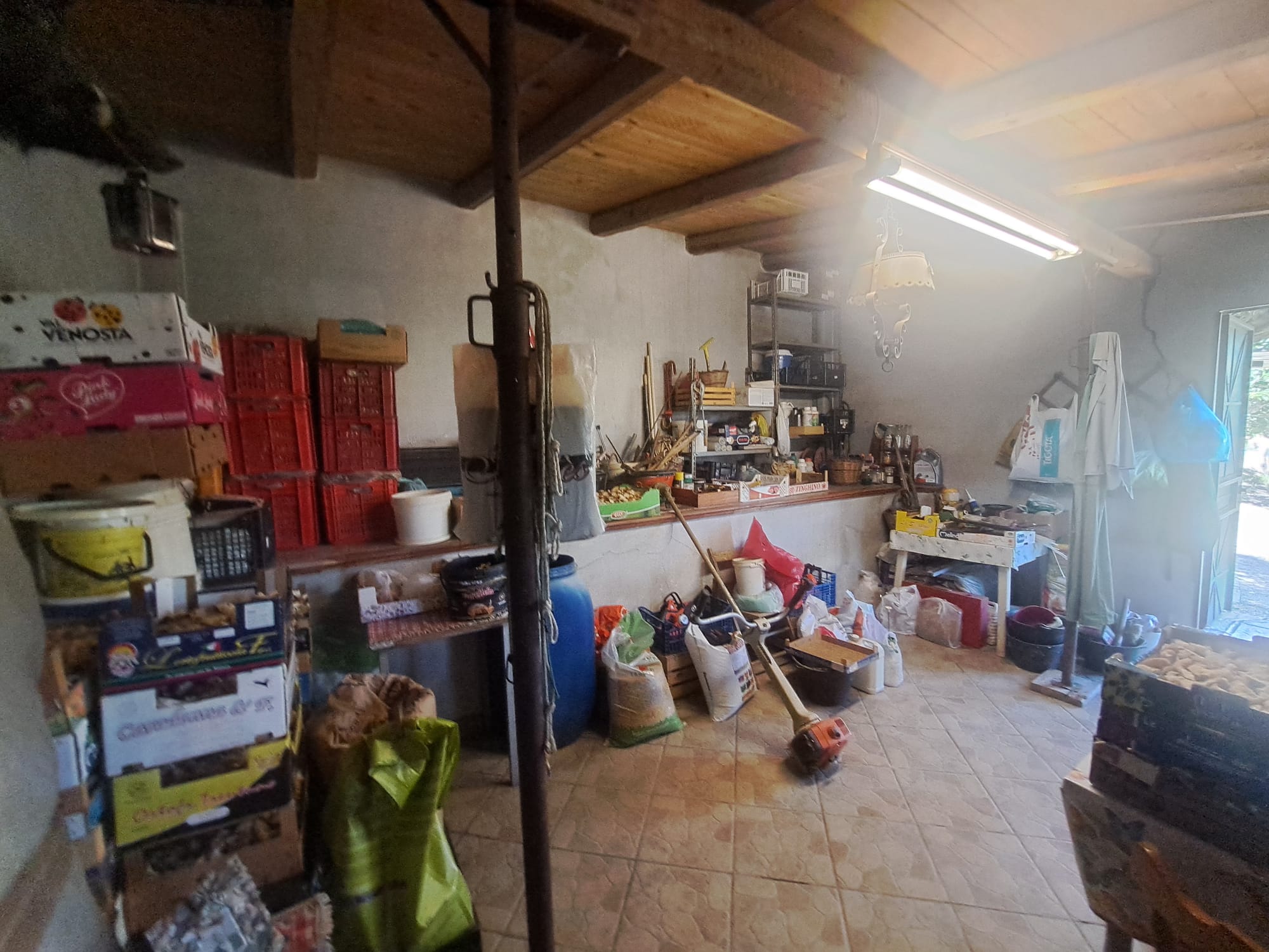 Bordonaro terreno con fabbricato