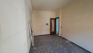 Bordonaro pressi chiesa indipendente 4 vani + terrazzo