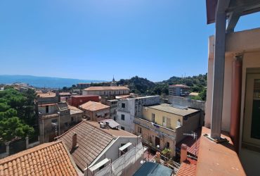 Bordonaro pressi chiesa indipendente 4 vani + terrazzo #VO18286