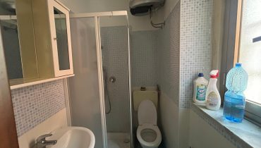 Pressi Villa Dante bivani con ingresso indipendente