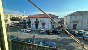 Pressi Villa Dante bivani con ingresso indipendente
