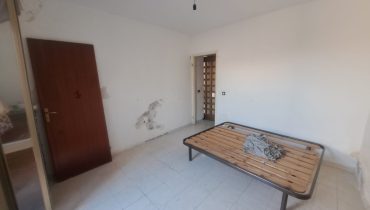 Pressi Viale Italia indipendente 2 vani + servizi