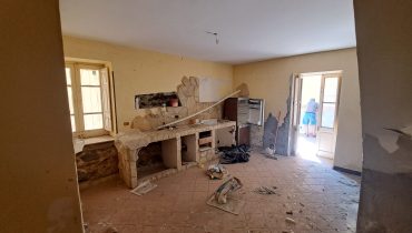 Bordonaro indipendente 2 vani + veranda e deposito