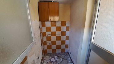 Bordonaro indipendente 2 vani + veranda e deposito