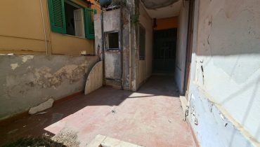 Bordonaro indipendente 2 vani + veranda e deposito