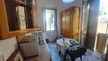 Via La Farina bivani più giardino