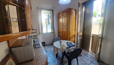 Via La Farina bivani più giardino