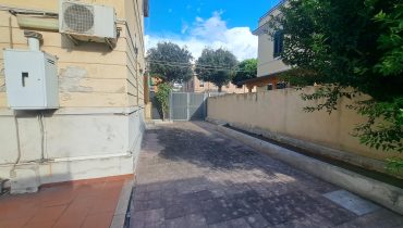 Via La Farina bivani più giardino