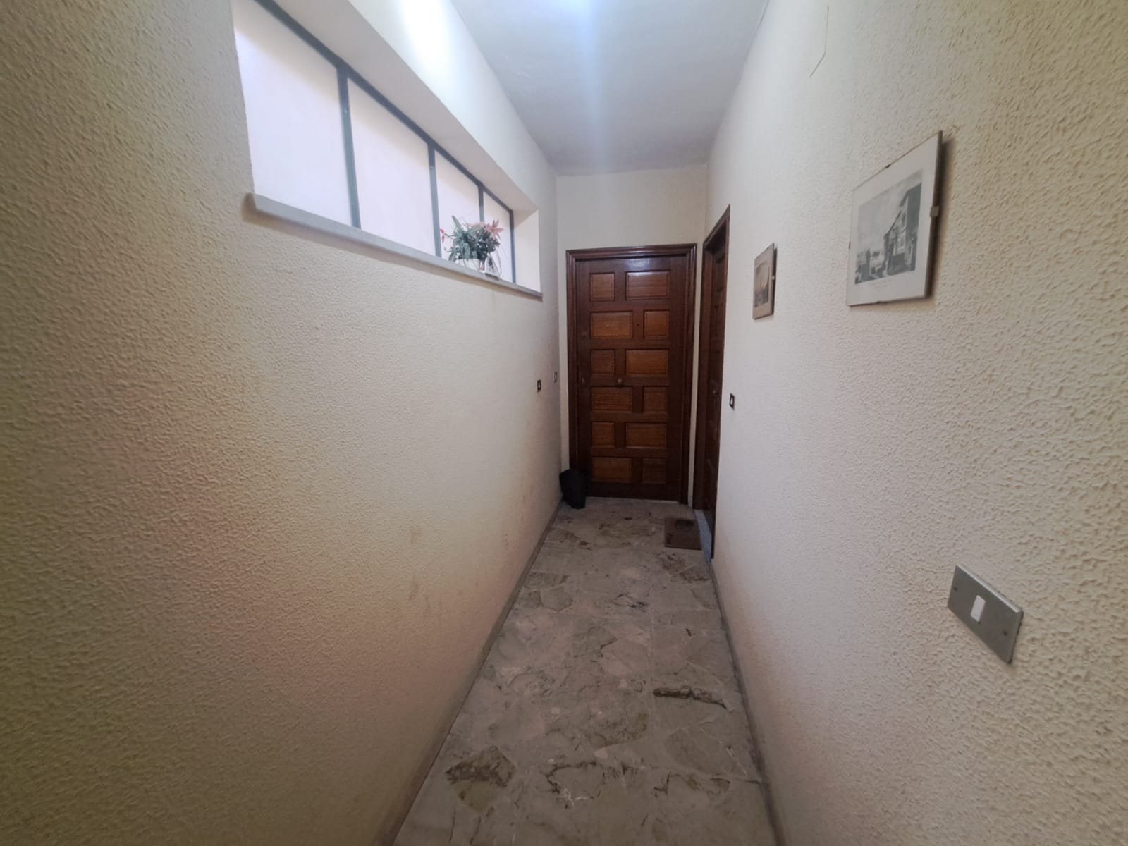 Pressi Svincolo Gazzi trivani + servizi