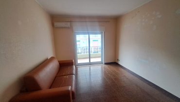Pressi Svincolo Gazzi trivani + servizi