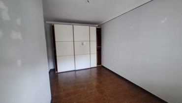 Pressi Svincolo Gazzi trivani + servizi
