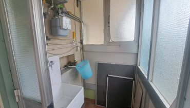 Pressi Svincolo Gazzi trivani + servizi
